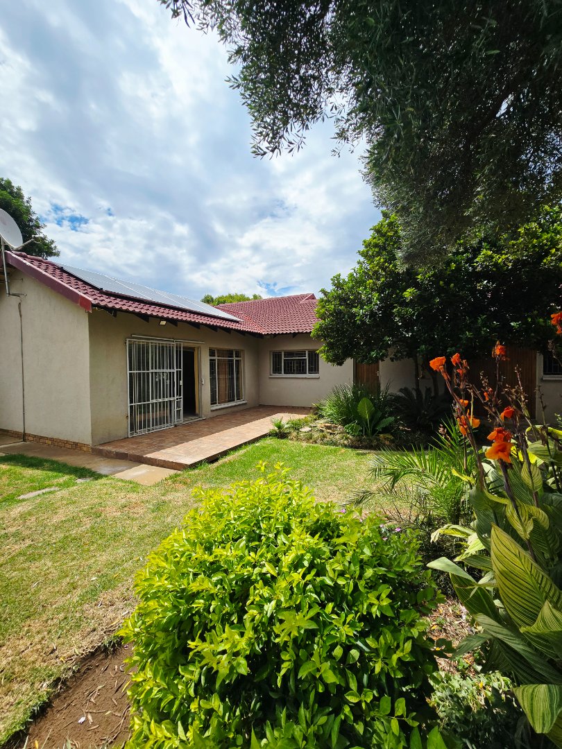 3 Bedroom Property for Sale in La Hoff North West